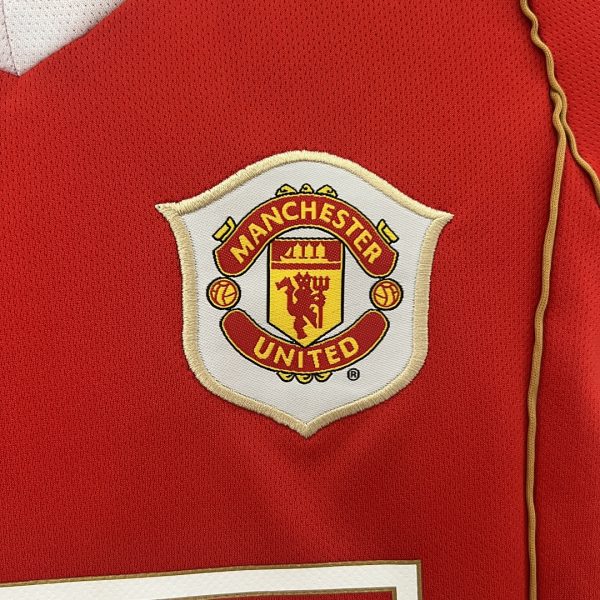 Manchester United 06/07 Home Kids Kit