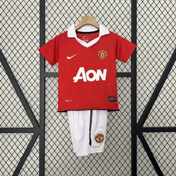 Manchester United 10/11 Home Kids Kit