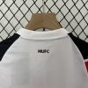 Manchester United 10/11 Away Champions League Kids Kit