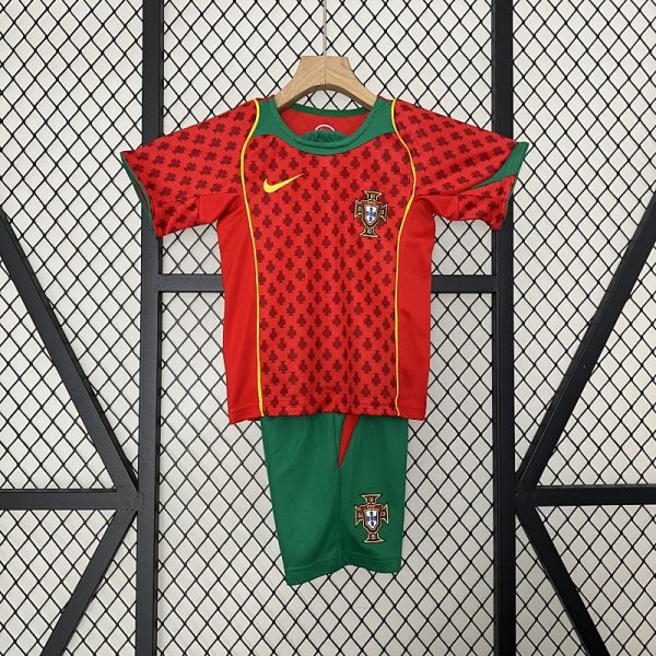 Portugal 2004 Home Kids Kit