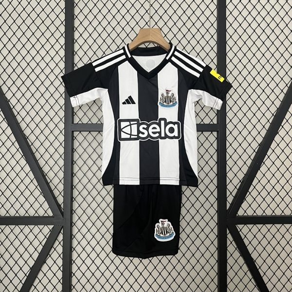 Newcastle United 24/25 Home Kids Kit