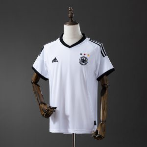 kb-179247909-1 Germany 02/03 Home Retro Jersey