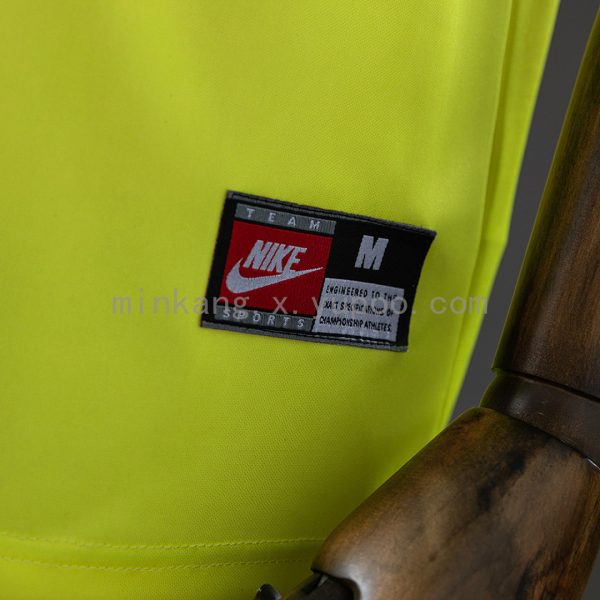kb-212384497-2 Dortmund 1997 Home Retro Jersey