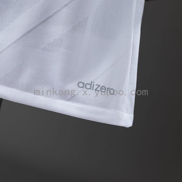 kb-212822671-2 Real Madrid 17/18 Home Player Version Retro Jersey