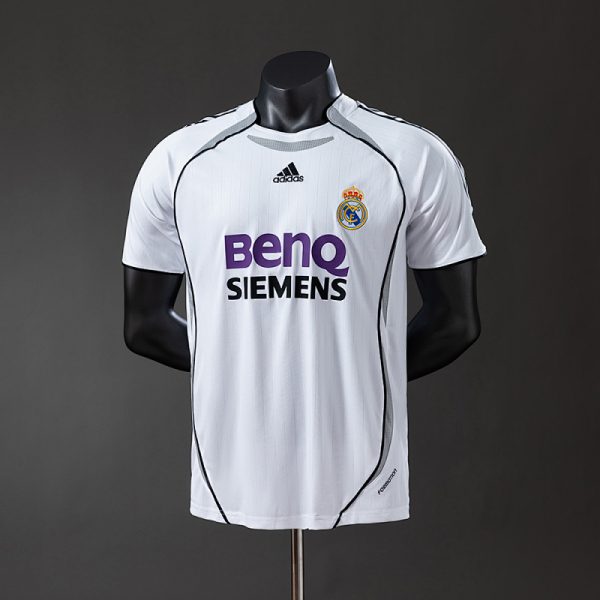 kb-213147918-1 Real Madrid 06/07 Home Player Version Retro Jersey