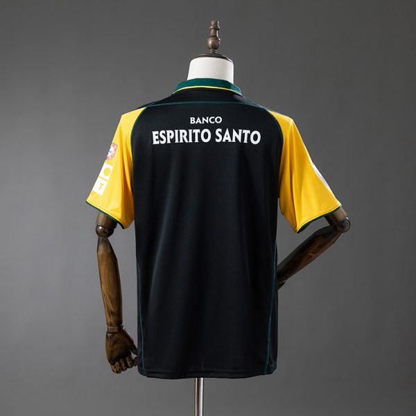 Sporting CP 02/03 Away Retro Jersey