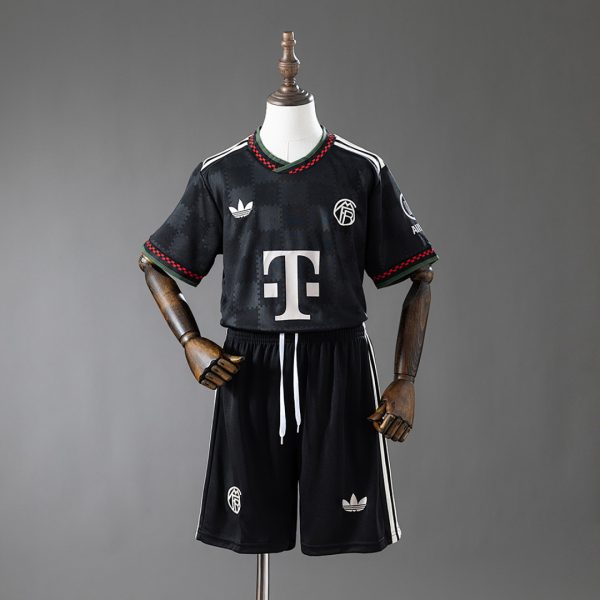 Bayern Munich 25/26 Away Kids Kit