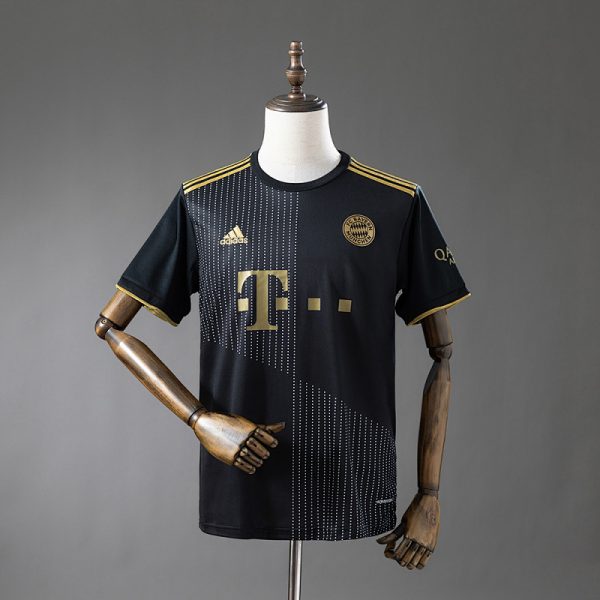 Bayern Munich 21/22 Away Retro Jersey