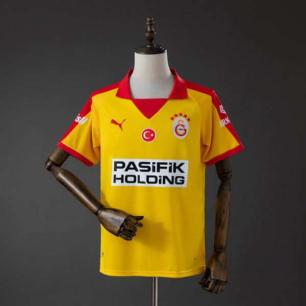 Galatasaray 25/26 Yellow Retro Jersey