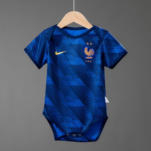 kb-232738262-2 France 26/27 Home Baby Kit