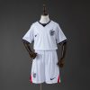 kb-235529672-2 England 2026 Home Kids Kit
