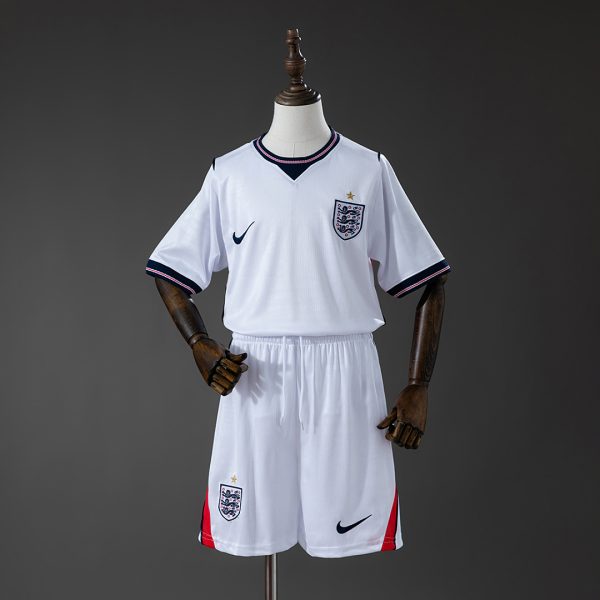 kb-235529672-2 England 2026 Home Kids Kit