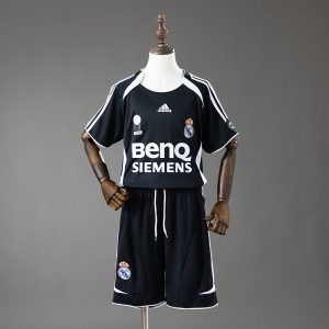Real Madrid 06/07 Third Retro Kids Kit