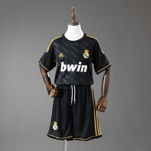 Real Madrid 11/12 Away Retro Kids Kit