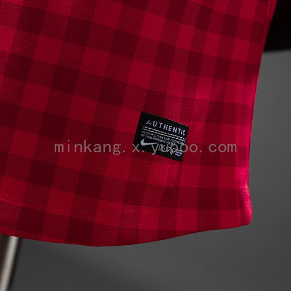Manchester United 12/13 Home Retro Jersey