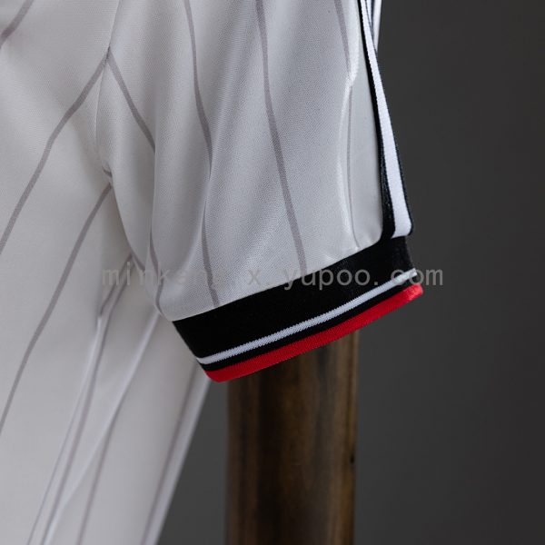 Manchester United 1983 Away Jersey